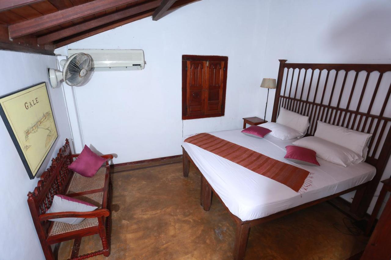 Villa Kusum Hikkaduwa Exterior photo