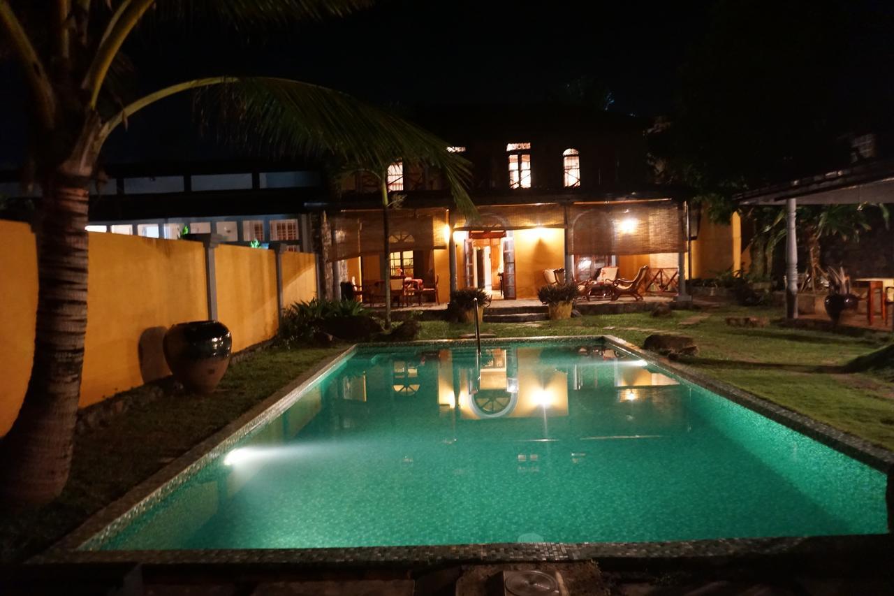 Villa Kusum Hikkaduwa Exterior photo